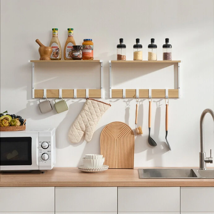 Set 2 nástěnných poliček MDF – béžová + kovové prvky | ABP‑E1083‑WT